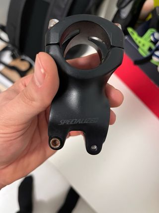 Potencia specialized de kenevo