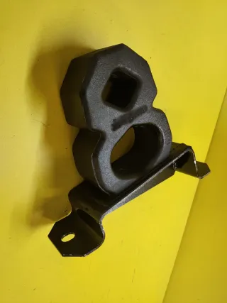 SOPORTE TRASERO BUFFER NISSAN NAVARA PATHFINDER