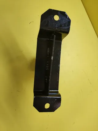 SOPORTE TRASERO BUFFER NISSAN NAVARA PATHFINDER