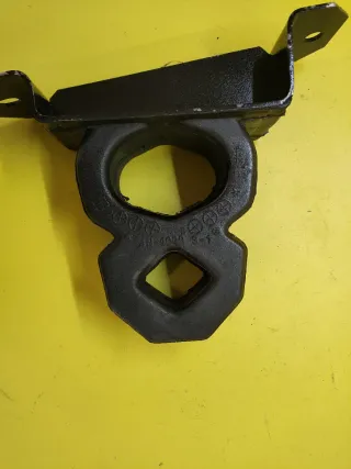 SOPORTE TRASERO BUFFER NISSAN NAVARA PATHFINDER