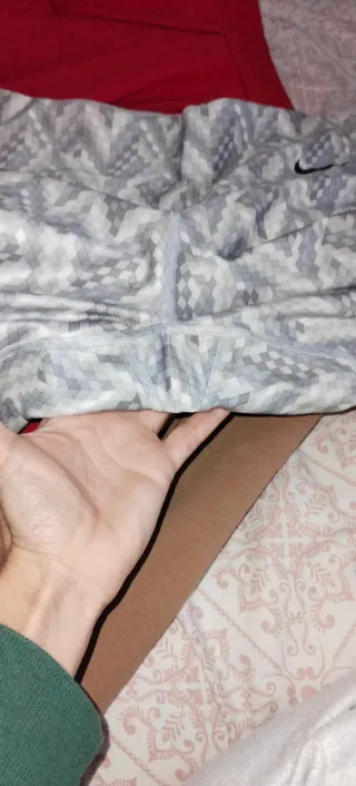 Mallas Nike Power Legend Cropped Gris Talla S