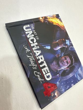 Uncharted 4 A Thief's End Artbook y Stickers PS4