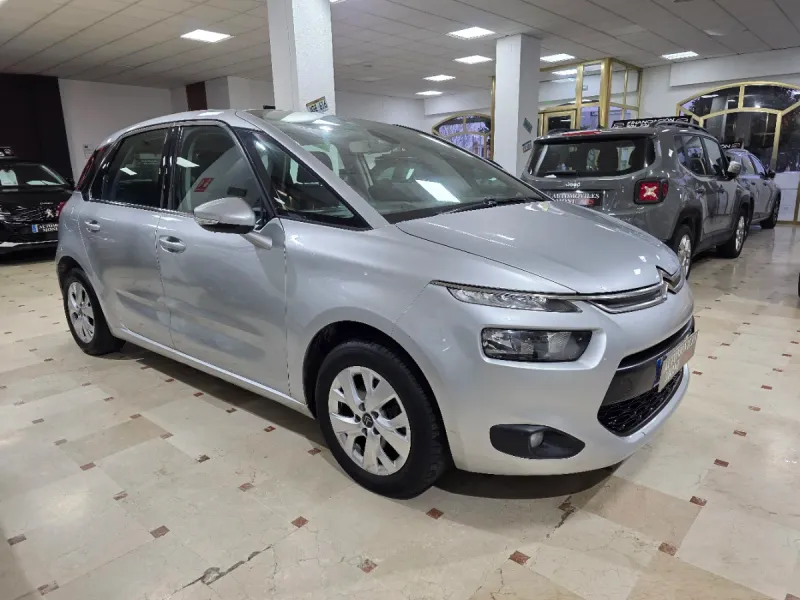 Citroën C4 PICASSO 1.6 BlueHDI S&S Live Edition 2016, foto 3