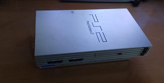 PS2 Silver + Juegos