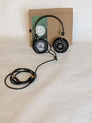 GRADO SR80 cuffie (con cavo, no wireless)