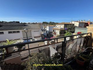 Casa adosada en venta en Escala, L´