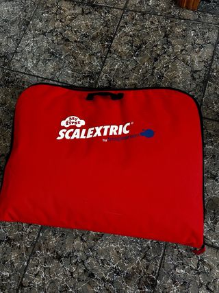 Circuito Scalextric infantil