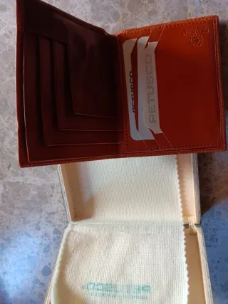 Cartera Billetera Petusco Piel Marrón
