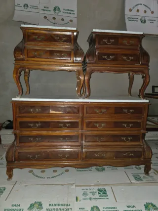 Cómoda y Mesitas Mármol Madera