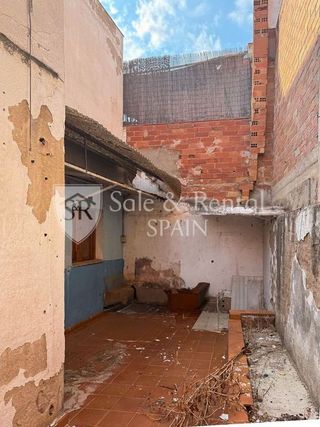 Casa adosada en venta en Els Pavos en Blanes