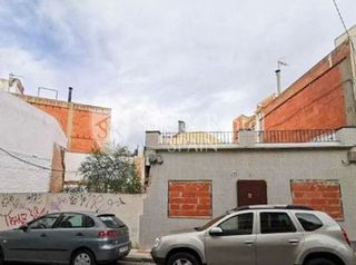 Casa adosada en venta en Els Pavos en Blanes