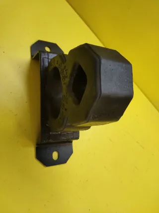 SOPORTE TRASERO BUFFER NISSAN NAVARA PATHFINDER