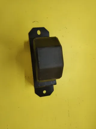 SOPORTE TRASERO BUFFER NISSAN NAVARA PATHFINDER