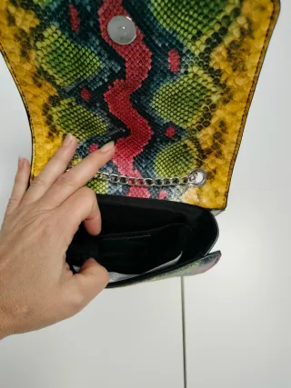 Bolso pequeño estampado serpiente multicolor