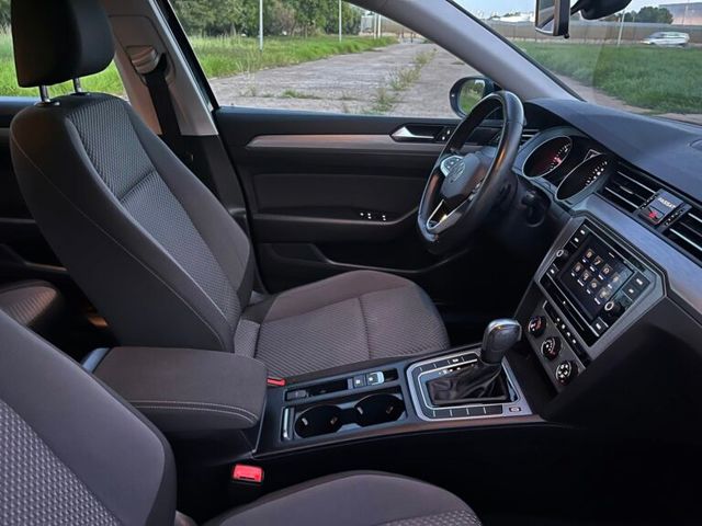 Volkswagen Passat 2.0TDI 2021 DESDE 296€/MES