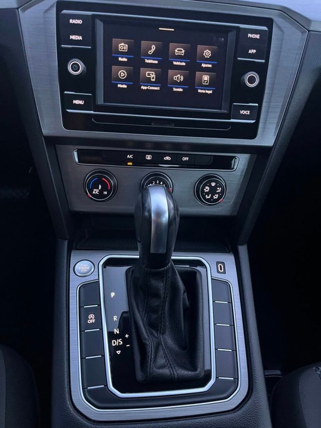 Volkswagen Passat 2.0TDI 2021 DESDE 296€/MES