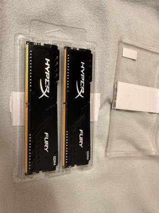 2x8GB DDR4 2400MHz HyperX Fury RAM