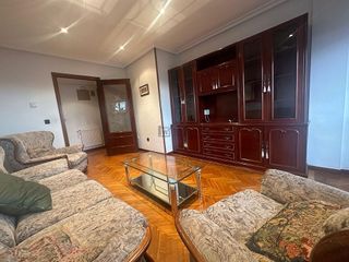 Piso en venta en Ciudad Naranco en Oviedo