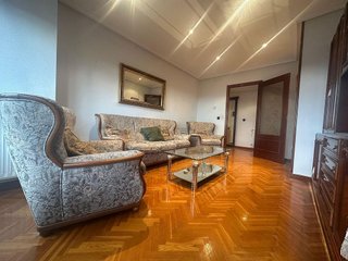 Piso en venta en Ciudad Naranco en Oviedo