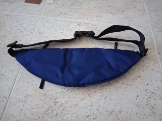 Riñonera Nike Azul y Roja