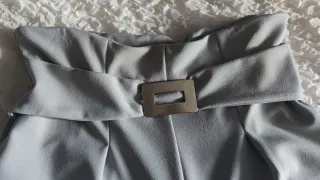 Pantalón Palazzo Gris con Cinturón