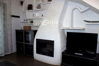 Casa adosada en venta en Sant Jordi-Babilonia en Torredembarra