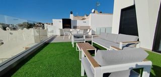 Casa en venta en Nueva Torrevieja - Aguas Nuevas en Torrevieja