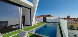 Casa en venta en Nueva Torrevieja - Aguas Nuevas en Torrevieja