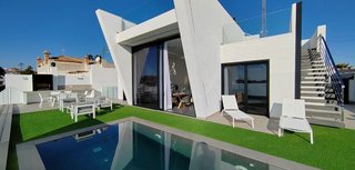 Casa en venta en Nueva Torrevieja - Aguas Nuevas en Torrevieja