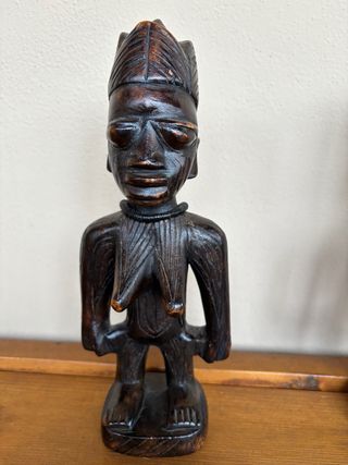 Statue africane in legno