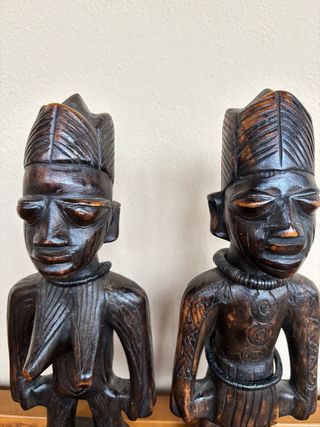 Statue africane in legno