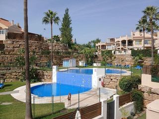 Casa pareada en venta en Calahonda en Mijas