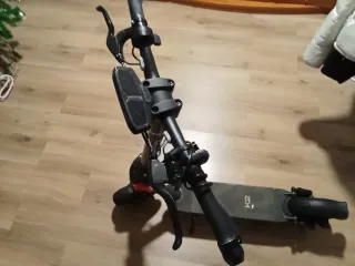 Patinete Eléctrico - Llanta Trasera Dañada