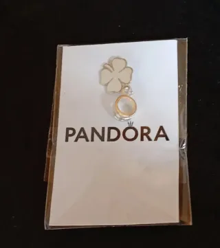 Colgante Pandora Trébol