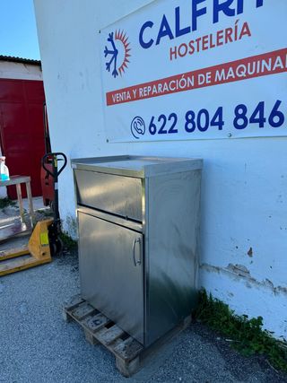 Cubo de basura de acero inox