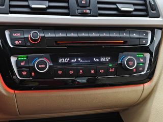 BMW Serie 3 2015 F30 320d Muy Cuidado!