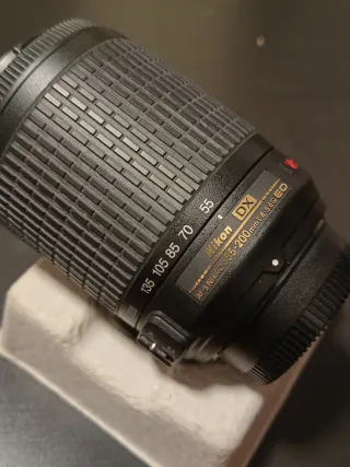 Obiettivo Nikon AF-S DX Nikkor 55-200 VR