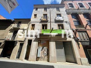 Piso en venta en Santa Clara-Caputxins-Hospital en Vic