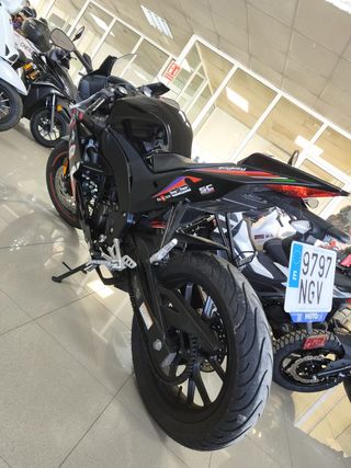 Aprilia RS 125 Réplica E5+