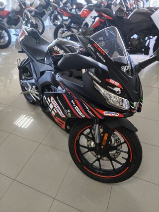 Aprilia RS 125 Réplica E5+