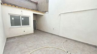 Casa adosada en venta en Pinós