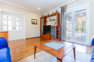 Chalet en venta en Martorell