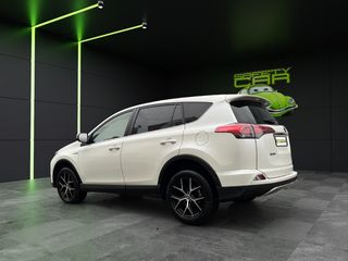 Toyota Rav4 2.5l hybrid Executive 2WD 145 kW (197 CV)