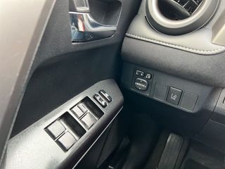 Toyota Rav4 2.5l hybrid Executive 2WD 145 kW (197 CV)