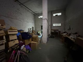 Local comercial en venta en La Magdalena - Versalles en Avilés