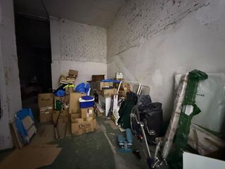 Local comercial en venta en La Magdalena - Versalles en Avilés