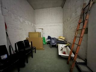 Local comercial en venta en La Magdalena - Versalles en Avilés