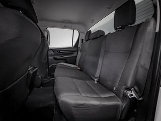 Toyota Hilux 2.4 D-4D Cabina Doble GX