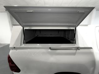 Toyota Hilux 2.4 D-4D Cabina Doble GX