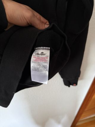 Sudadera Ellesse Negra Logo